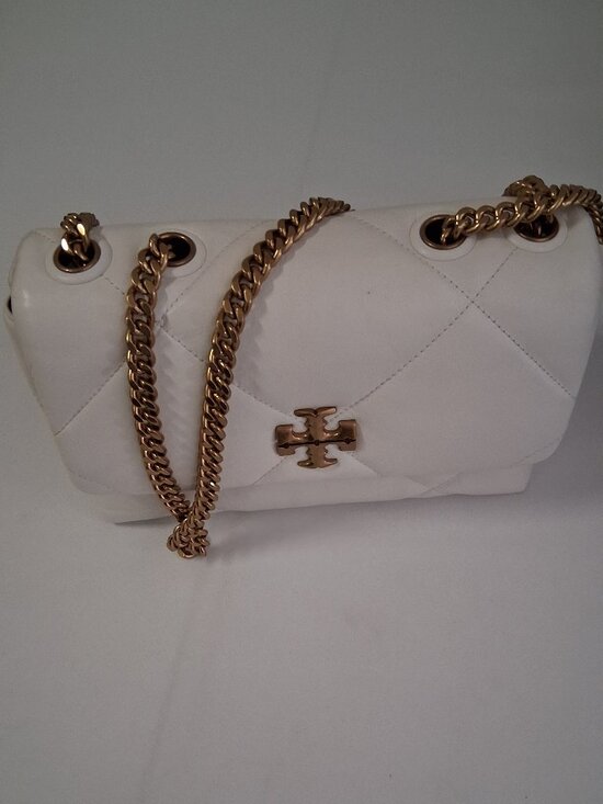 Tory Burch Handbags - Tory Burch Kira Diamond Quilt Small Convertible Shoulder Bag in Blanc,